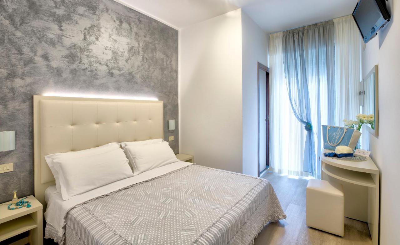 Hotel Bremen 里米尼 外观 照片