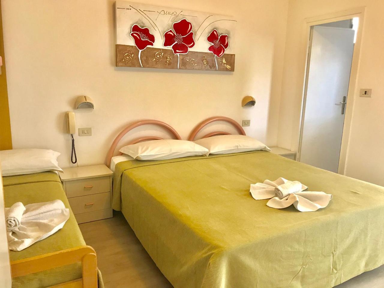 Hotel Bremen 里米尼 外观 照片