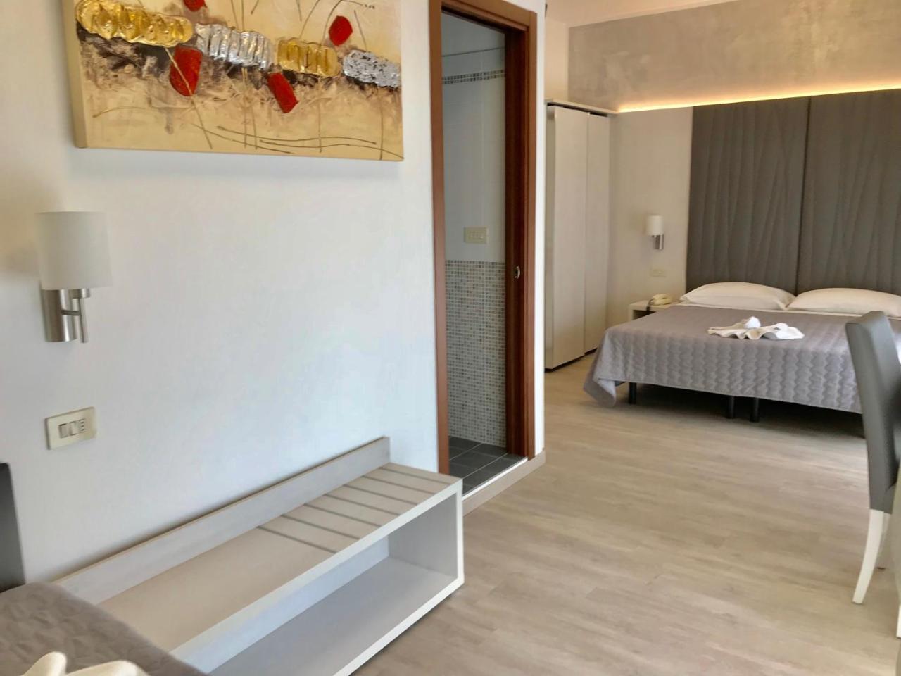 Hotel Bremen 里米尼 外观 照片